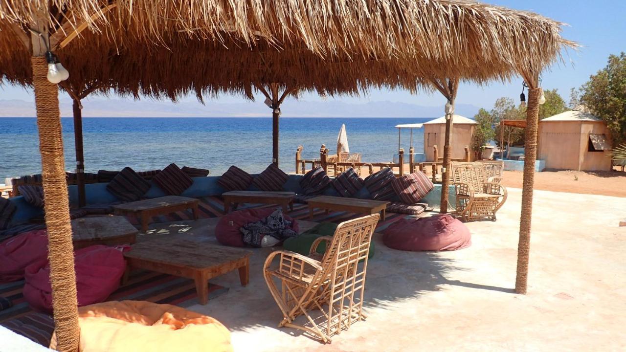 Bedouin Star Hotel Таба Екстериор снимка